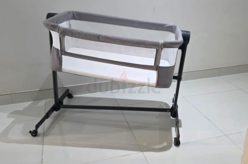 Stylish Baby Bassinet for Sale - Perfect for Newborns (0-6 month)!63204862584193112