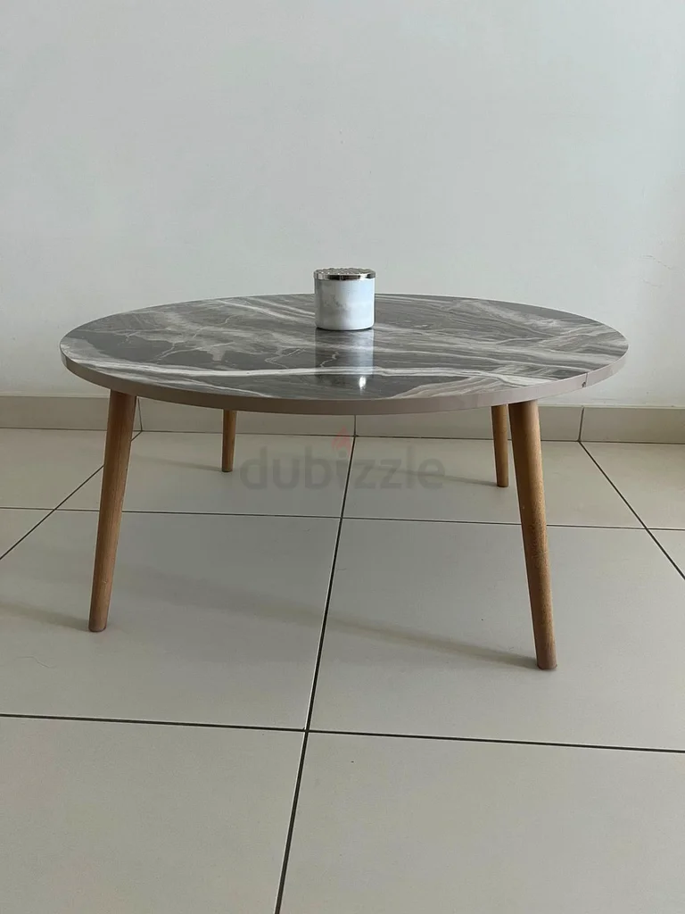 طاولة القهوة63216348192002111