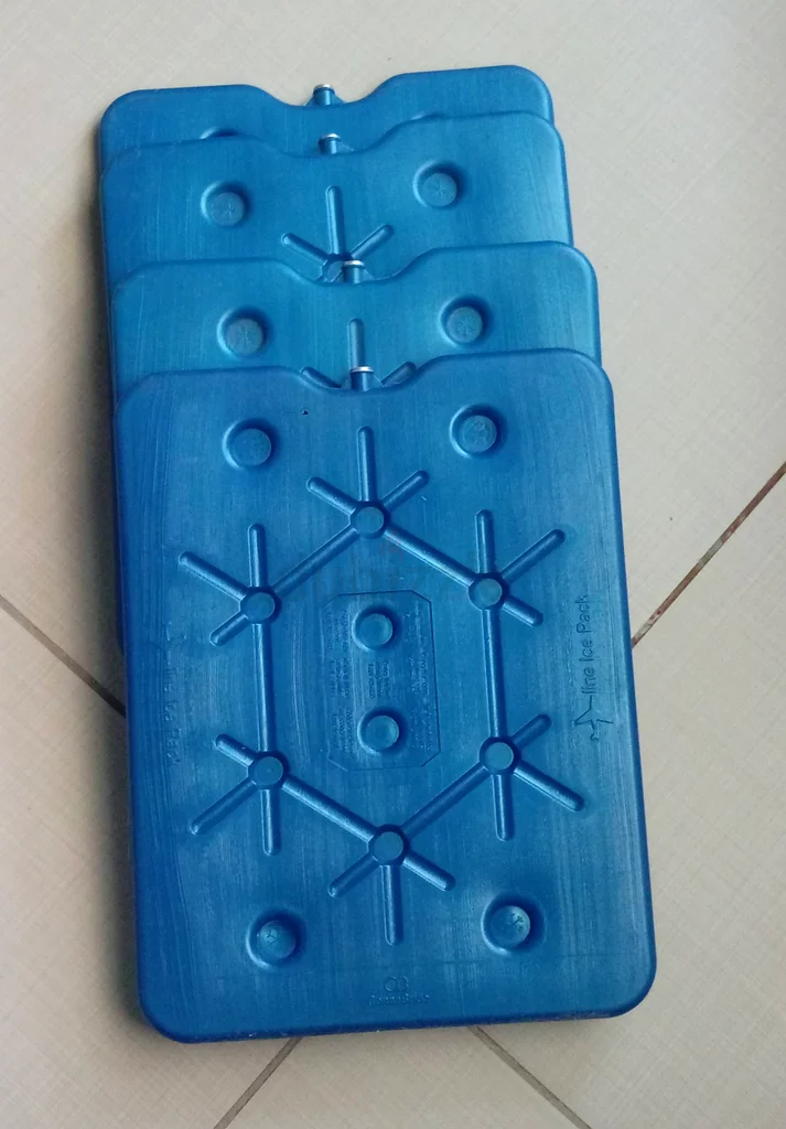 Big Reusage Ice Packs 4pcs for 30dhs only63220319043843111