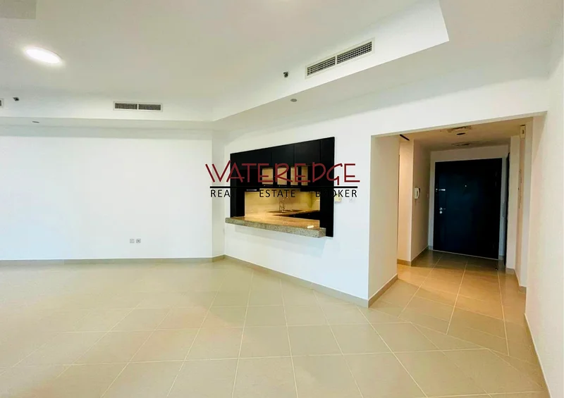 Full canal and sunset view II Ready62937618767874113