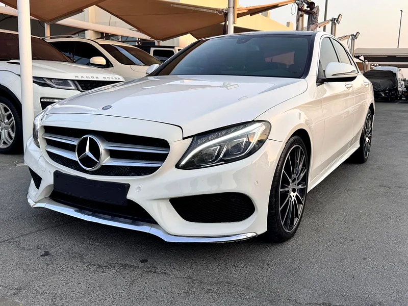 For sale, a 2016 Gulf model Mercedes, very clean and requires no expenses.63156993897729112