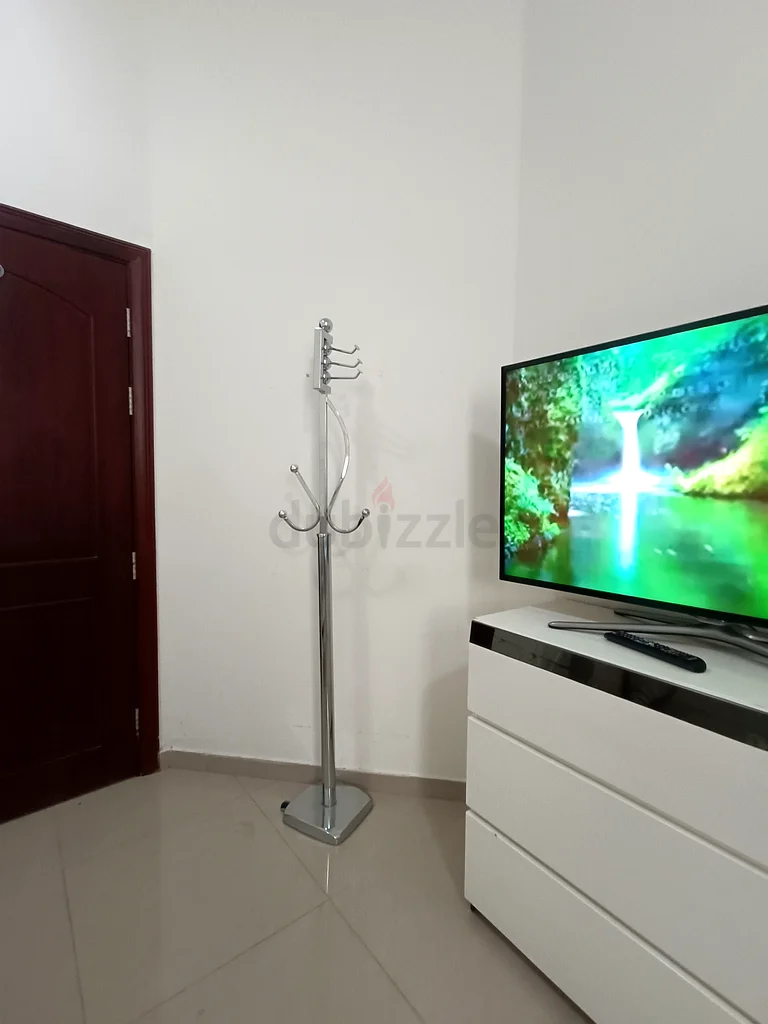 غرفة أنيقة للإيجار63314360753153112