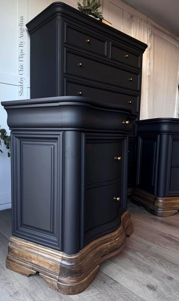 Change your old furniture Into new furniture. With lower price now.63217829421699112