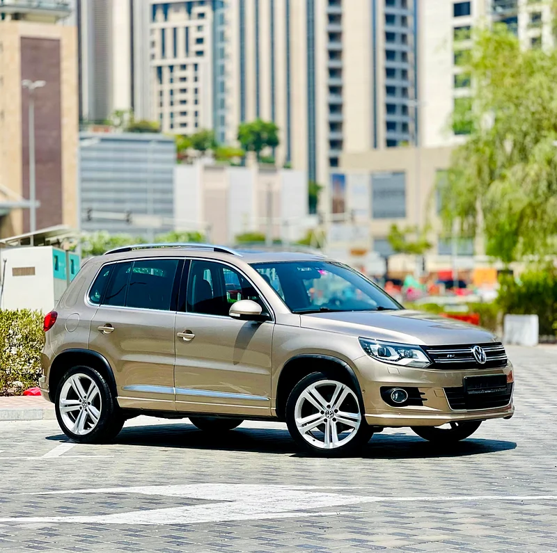 تويوتا تيغوآن 2016 من طراز R-LINE بمواصفات خليجية بحالة ممتازة631775740134411112