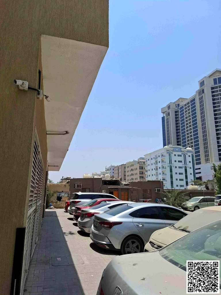 COMMERCIAL AND RESIDENTIAL BUILDING FOR SALE63251332954499112