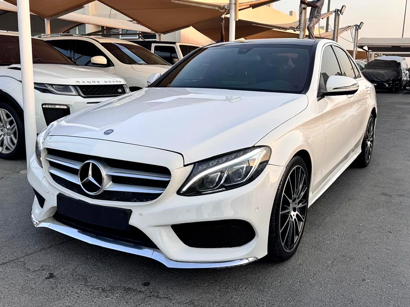 For sale, a 2016 Gulf model Mercedes, very clean and requires no expenses.63156993897729114