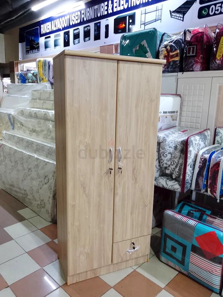Wardrobe 2 Door Selling Brand New63217822113537111