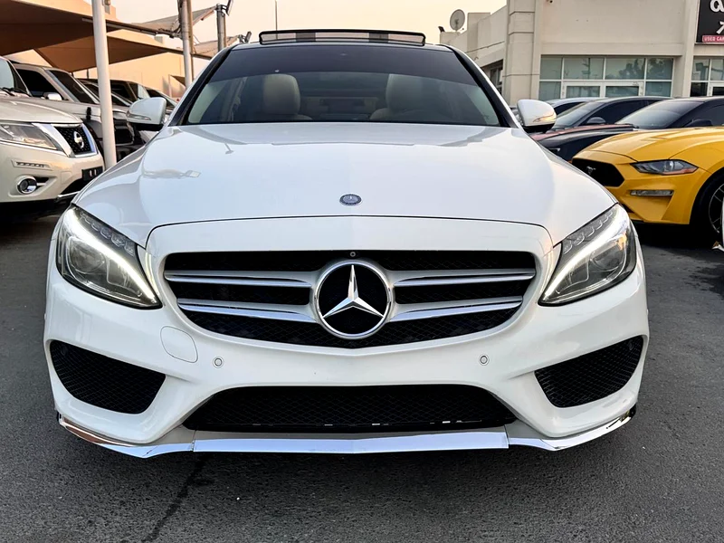 For sale: 2015 Mercedes C200, Gulf model, agency paint, first owner from the agency, very clean, no expenses needed.63156993851010113