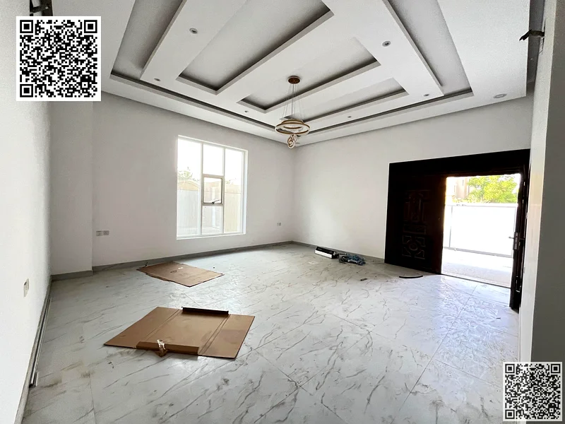Luxury villa for sale in Al Mowaihat 3, ground floor, first floor, and roof.  We offer you the opportunity to own a luxury villa in Al Mowaihat 3, dis63870034734211113