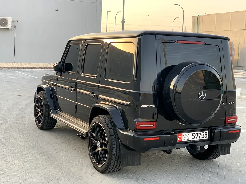 For sale: G500, 63 AMG body kit  
Gulf spec: Imported from Germany, clean title  
Model: 2019  
Car mileage: 230,00063157885899521114