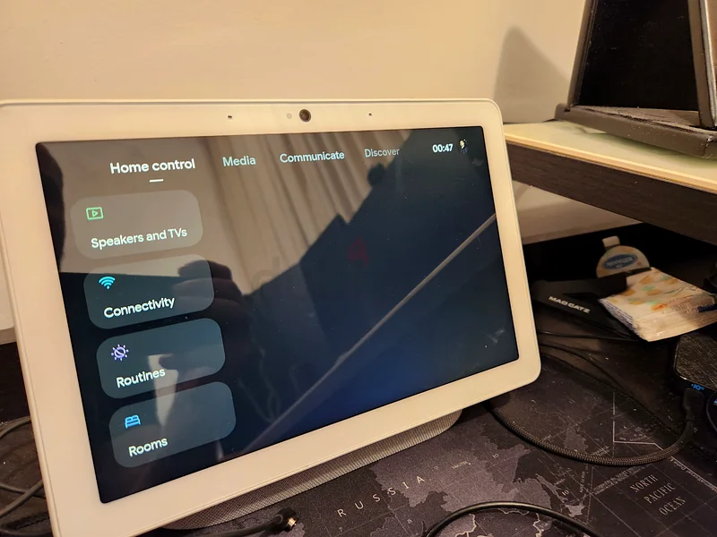 Smart Home Assistant - Google Nest Hub for Sale!63262935531779111