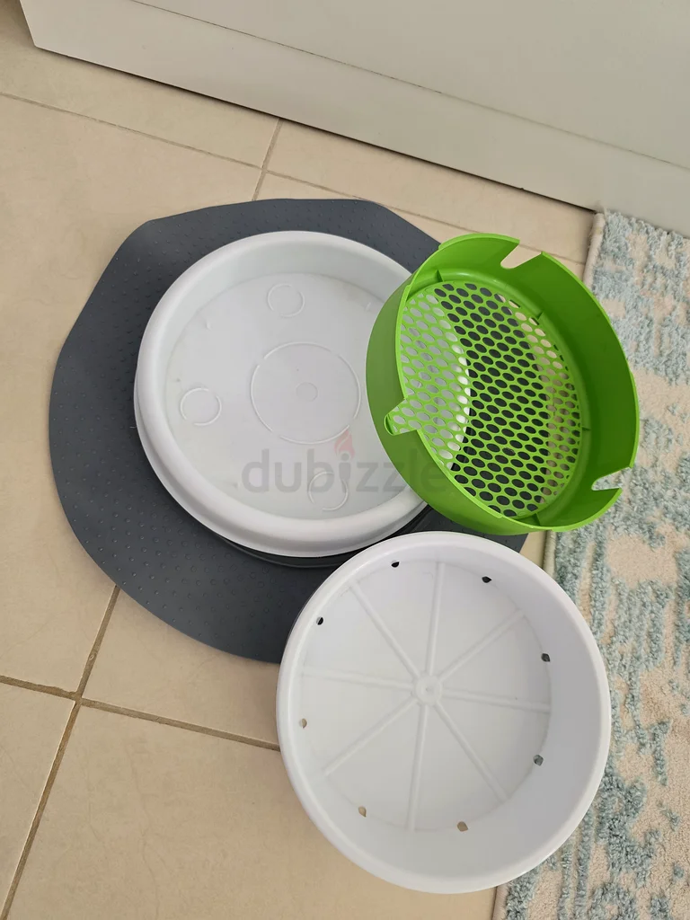 Cats and dogs accessories in Abu Dhabi63232157695490111