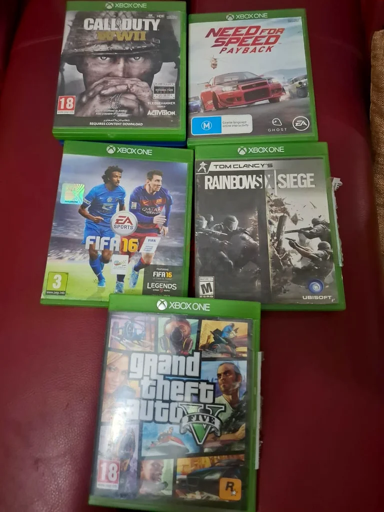 Used Microsoft Xbox One Console with Power Supply63173868478209111