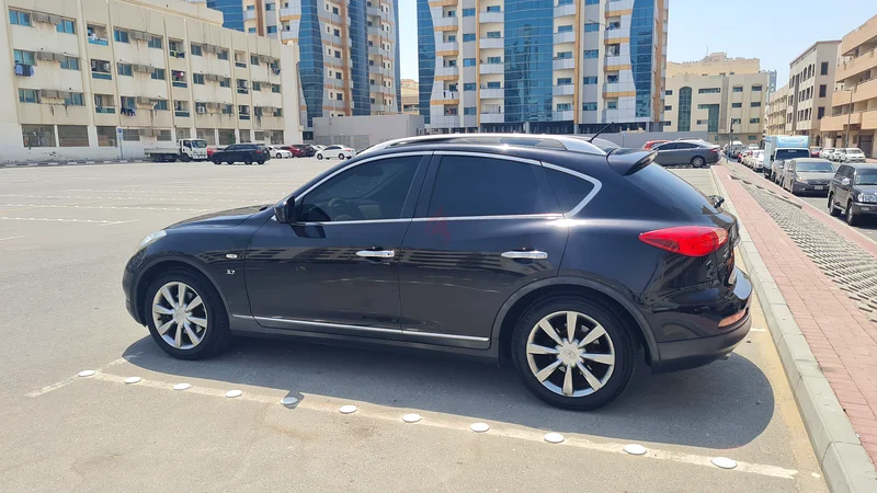 إنفيني QX50 2014 * كاميرا 360 درجة، نظام تحديد المواقع، سقف بانورامي، جلد، خليج، دول مجلس التعاون الخليجي، نيسان دبي، 3 مفاتيح ذكية، خيارات كاملة63174307240578112