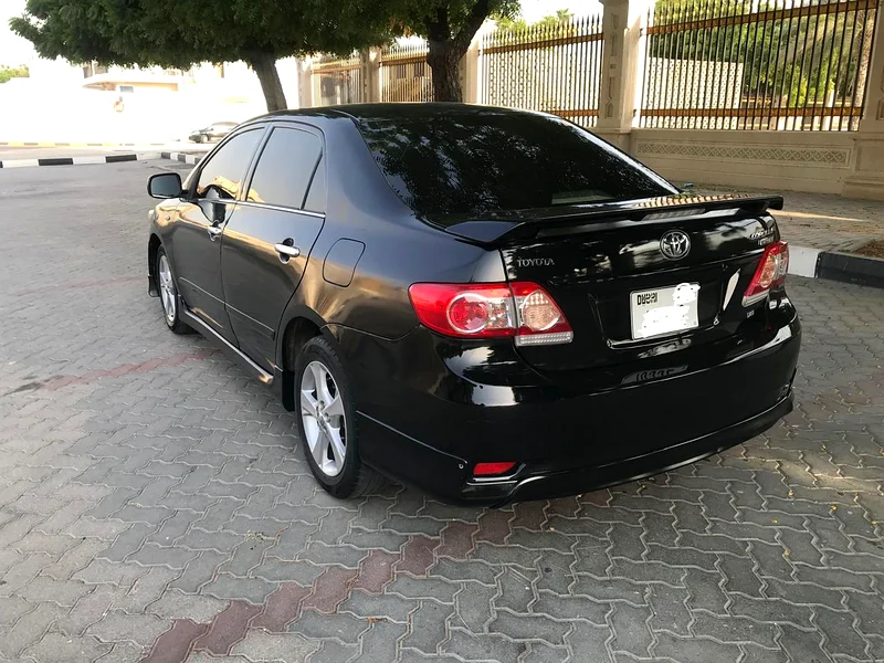 2013 تويوتا كورولا سبورت 1.8 مواصفات خليجية، حالتها جيدة63149120669315111