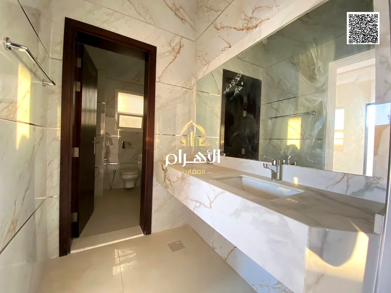 Luxury villa with a full stone facade, including registration fees, with super deluxe finishes at an ideal price, freehold for all nationalities63901264501889112