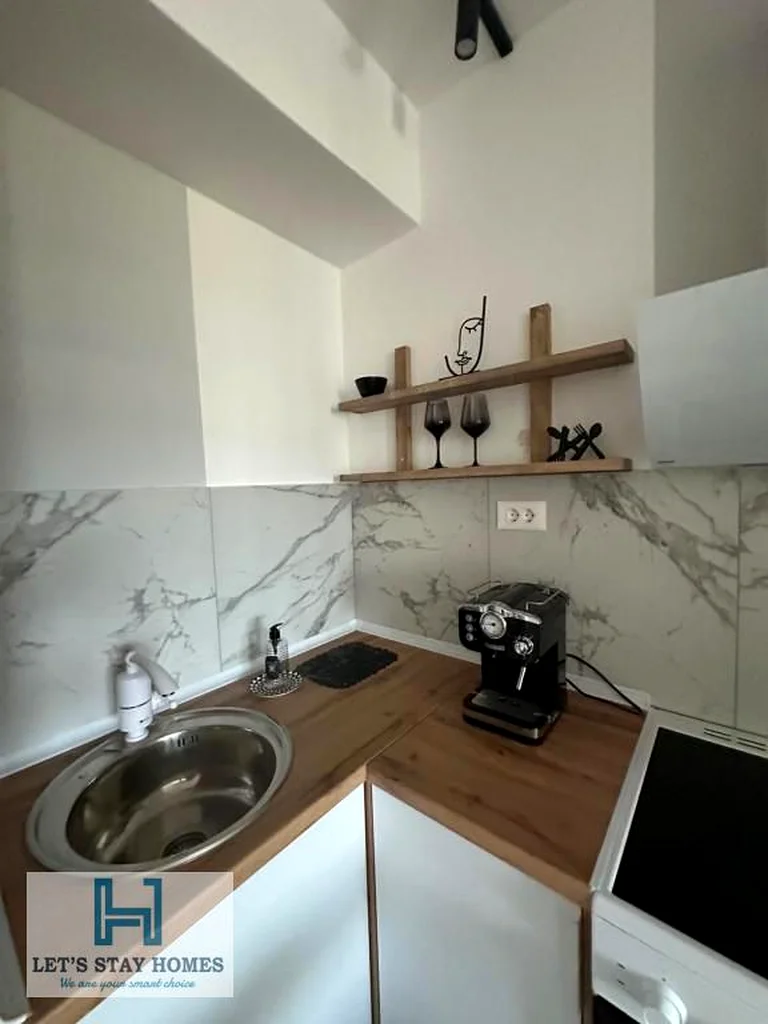 Summer Offer I Monthly Stay I Spacious I With Kitchenette I Free Cleaning63169925851265114