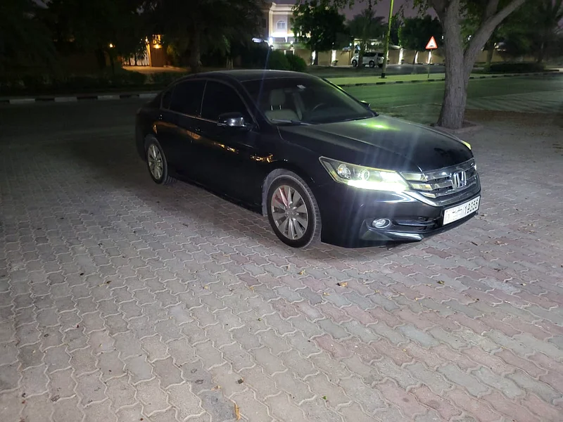 هوندا أكورد 201563173118970243114