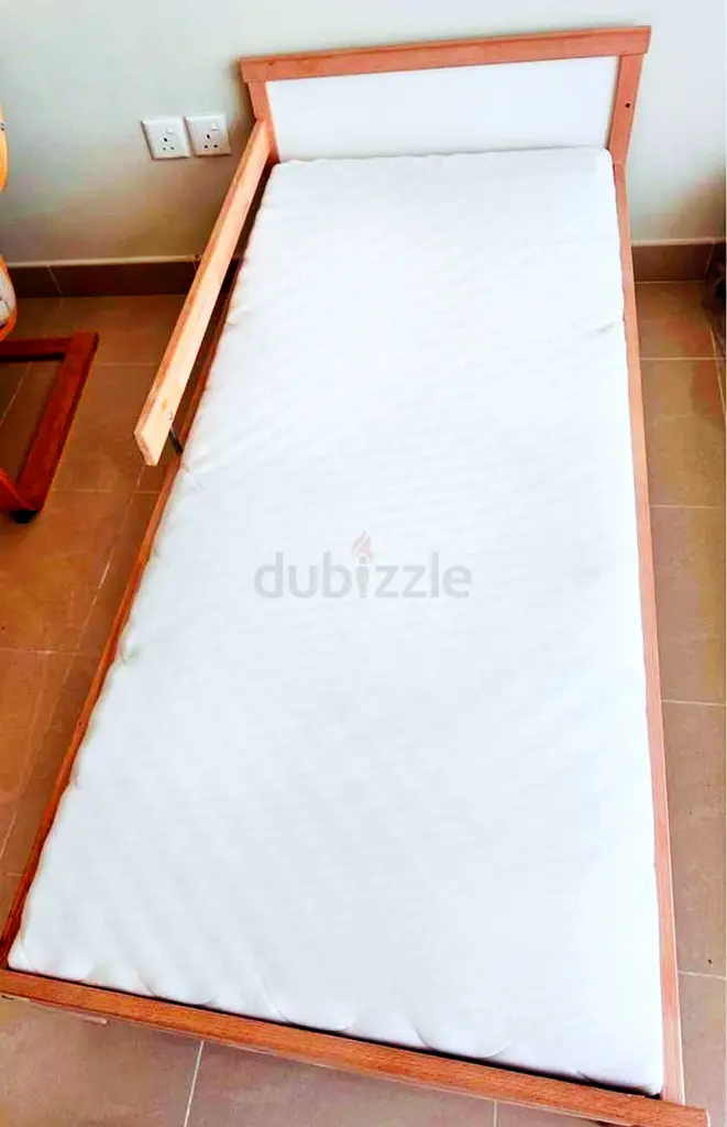 Comfortable Toddler Bed with Mattress - Perfect for Your Little One!