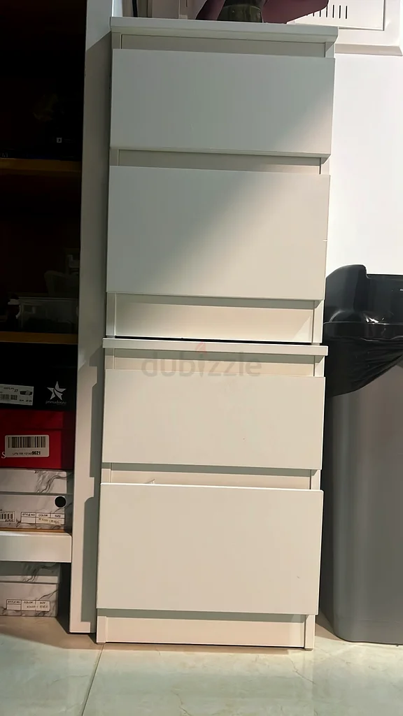 ليلة بيضاء حديثة - أنيقة وعصرية!63218812725249111