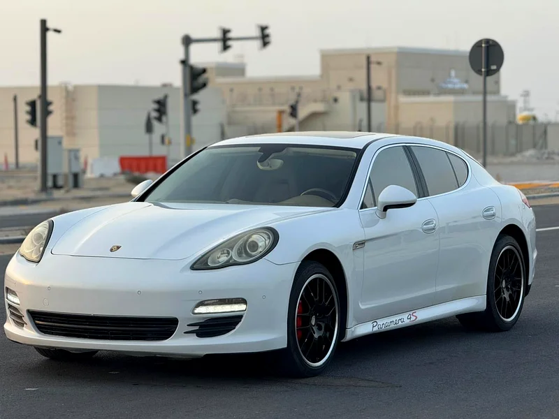 PORSCHE PANAMERA 4S 2010 GCC FULL OPTION PERFECT CONDITION V863231637407618113