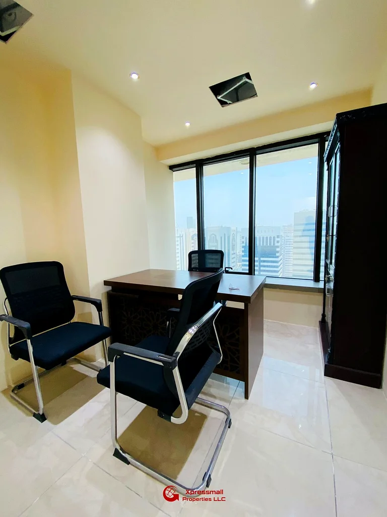 Professional offices with exceptional amenities – available now!63401964709505111