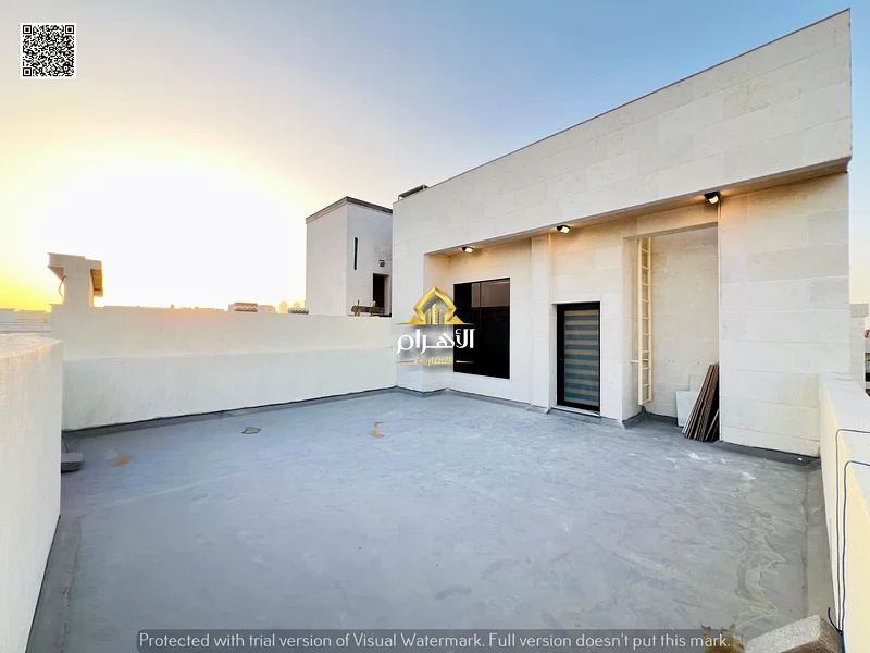 Directly from the owner, a luxurious villa, including registration and ownership fees, negotiable, freehold for life for all nationalities63902430063874113