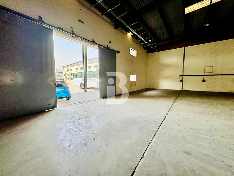 HUGE WAREHOUSE | 100KW | VACANT63165235714690113