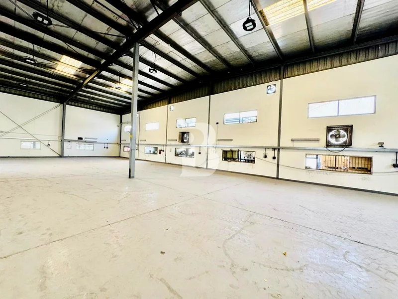 HUGE WAREHOUSE | 100KW | VACANT63165235714690111