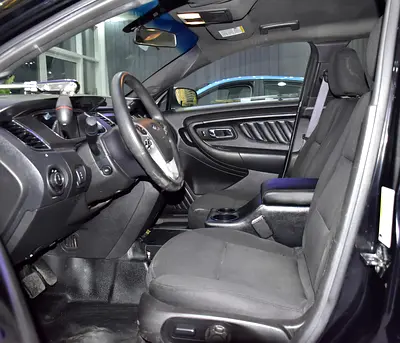 2015 FORD TAURUS 照片 10