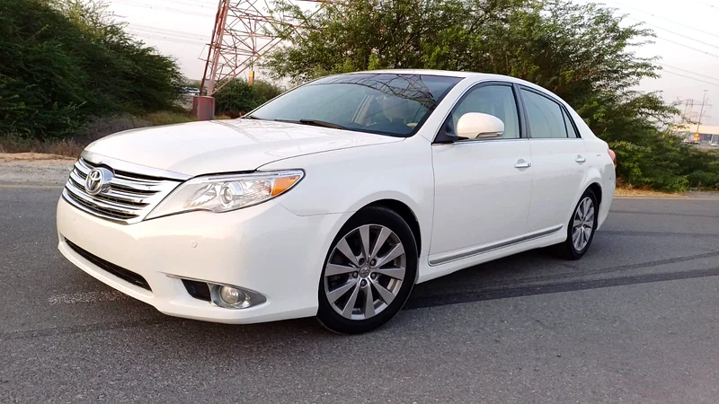 TOYOTA AVALON 2011 GCC SPACE LIMITED WITH SUNROOF LEATHER SITES CROSS CONTROL VERY CLEAN CAR63147207509763111