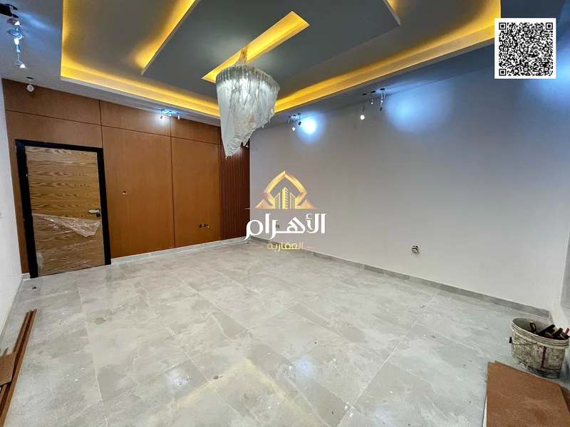 A villa with a price including registration and ownership fees on the main street, ready for occupancy in the most upscale areas of Ajman, freehold fo63900609177859113