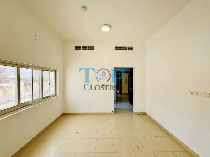 Huge Yard | Driver Room | Elvator | Triplex Villa63306680447235114