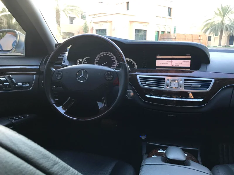 مرسيدس S 350 - موديل 2009 - مواصفات الخليج، 22000 درهم - مسجلة ومؤمنة حتى 07/07/202663231641459587113