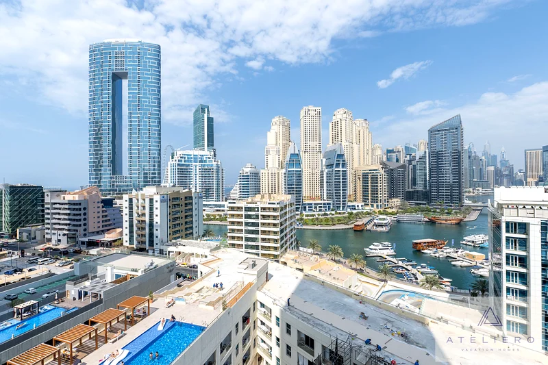 شقة فاخرة على الواجهة المائية مكونة من ثلاث غرف نوم مع إطلالة على المارينا في برج دي سي تاور 263817137869441112