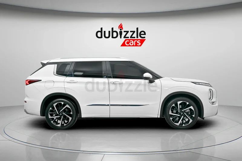 AED 1488/month | 2023 Mitsubishi Outlander Premium | GCC Specs | Ref#33243763223816840195113