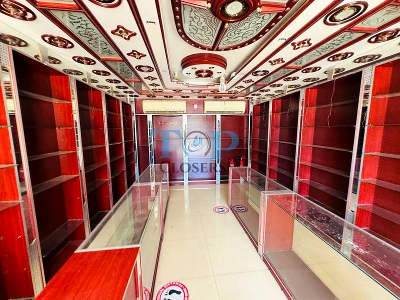 Prime Location| Perfect For Business| Must See63168501795074114