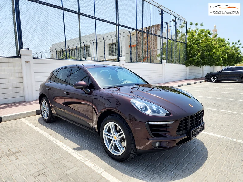 Porsche Macan V4 2.0 Turbo 2017 Model GCC Specs With Full Service History In Perfect Condition63169917247875112