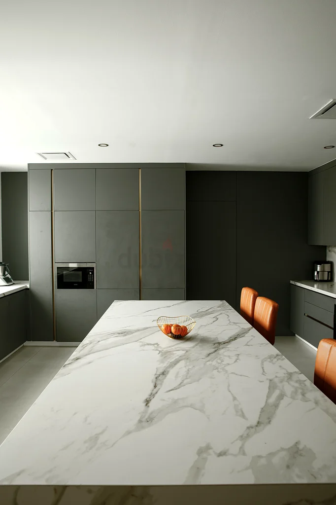 Bespoke Kitchen Cabinets | Built in Dubai | Soft-Close  Stylish63217335992961111