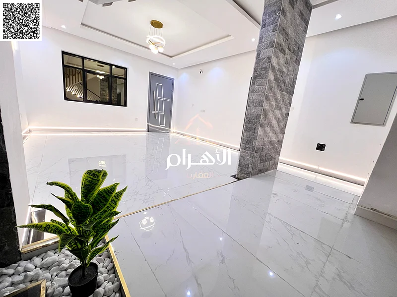 For sale: a villa with air conditioning included, two floors, barbecue area, large courtyard, freehold ownership available to all nationalities63251867969153113