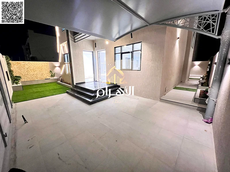 For sale: a villa with air conditioning included, two floors, barbecue area, large courtyard, freehold ownership available to all nationalities63251867969153112