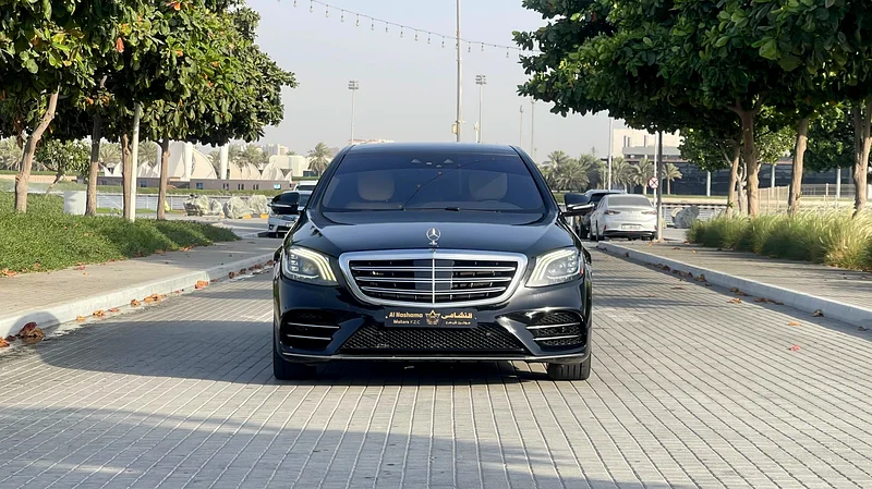 Mercedes S 540 model 2018 in excellent condition632301396588831127