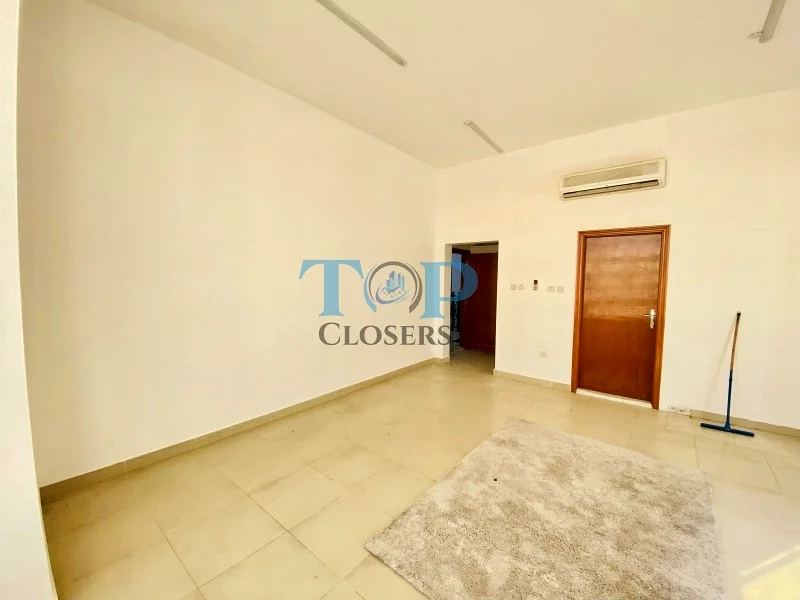 Monthly Studio|Prime Location| Covered Parking63151410445059114