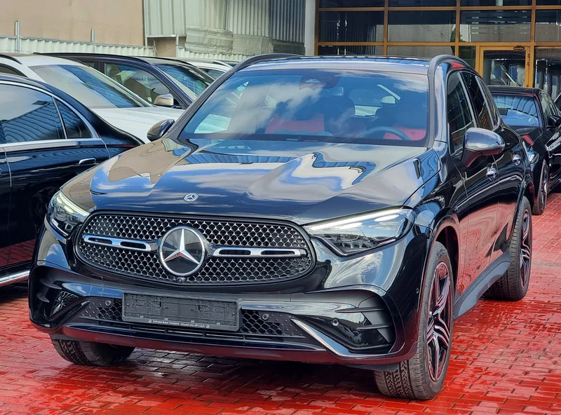 Mercedes-Benz GLC 200 AMG SUV 2023 Radical change63159256944771113