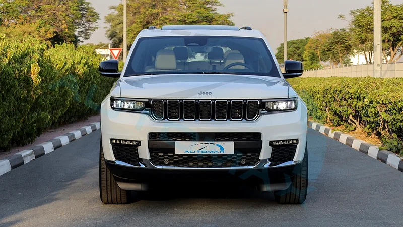 2025 JEEP GRAND CHEROKEE L LIMITED PLUS GCC 0Km With 3 Years or 60,000 Km Warranty @Official Dealer63154165031811111
