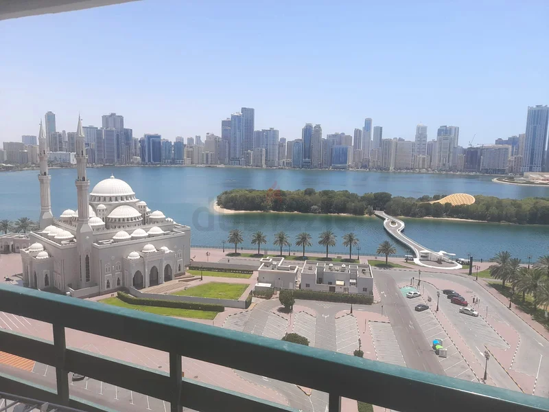 Girls' shared accommodation, first tenant in Sharjah63143495970305111