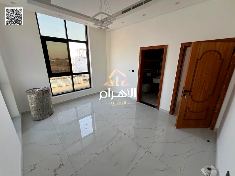 للبيع، فيلا من طابقين، متضمنة رسوم التسجيل، مباشرة مقابل المسجد، بالقرب من طريق الشيخ محمد بن زايد63902008017922114