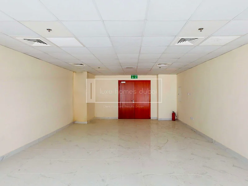 10.6% ROI | Fitted | Exclusive | Vacant Office63185714040323114