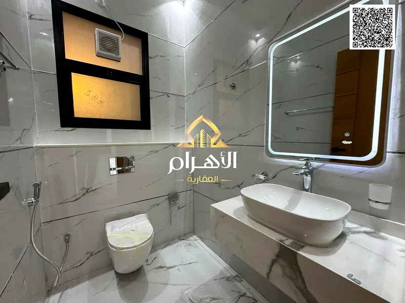 Directly from the owner, with facilities including bank registration fees, freehold for life and for all nationalities63902323238274114