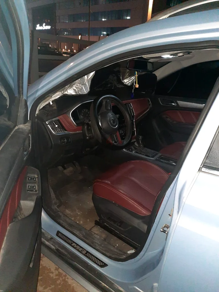تبيع سيارة MG RX562930627679875112
